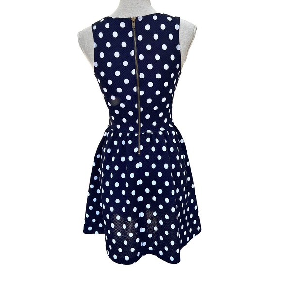 Blue and White Sleeveless A-Line Mini Sundress - Picture 4 of 13